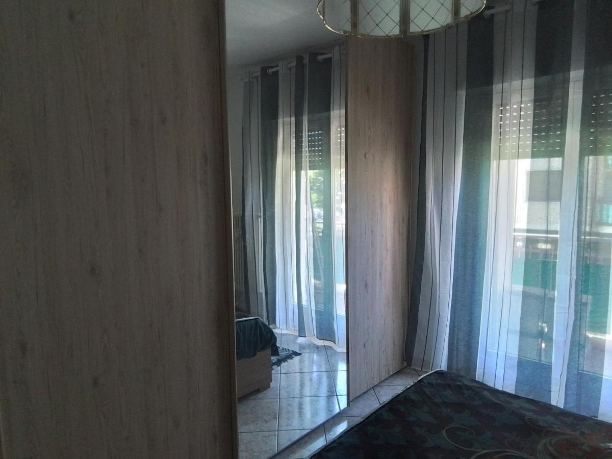 Casa Di Max - Private Room In Apartment With Shared Bathroom Free Parking Bolzano Kültér fotó
